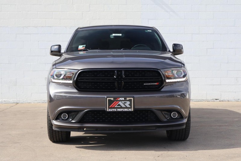 Dodge Durango Vehicle Full-screen Gallery Image 02
