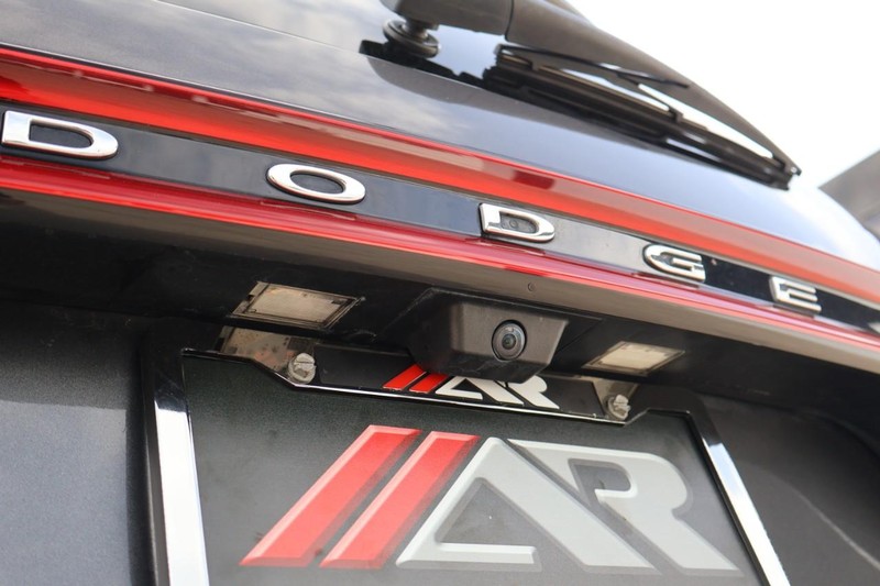 Dodge Durango Vehicle Full-screen Gallery Image 08