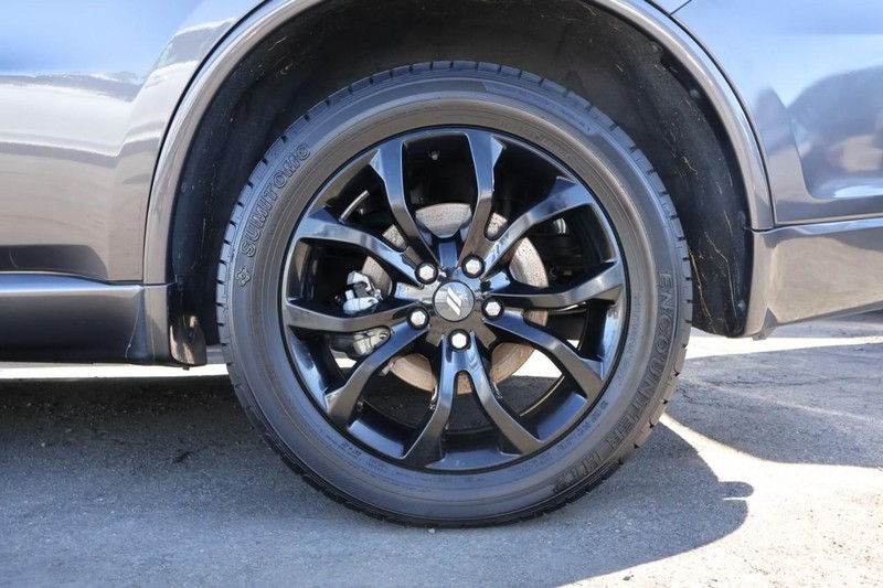 Dodge Durango Vehicle Full-screen Gallery Image 14