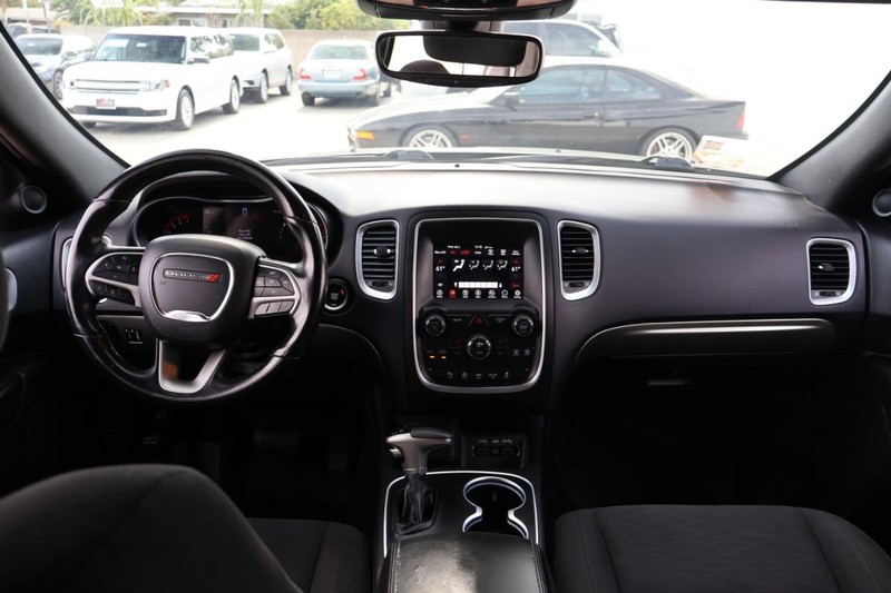 Dodge Durango Vehicle Full-screen Gallery Image 26
