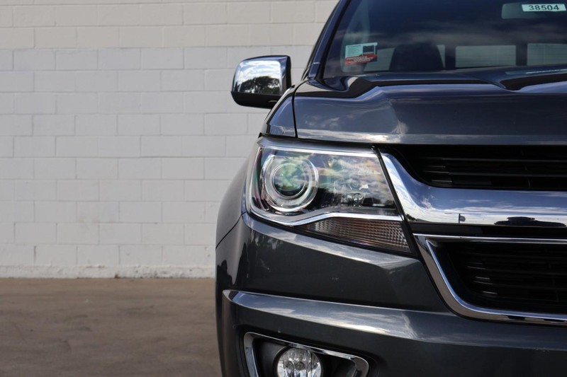 Chevrolet Colorado Vehicle Full-screen Gallery Image 03