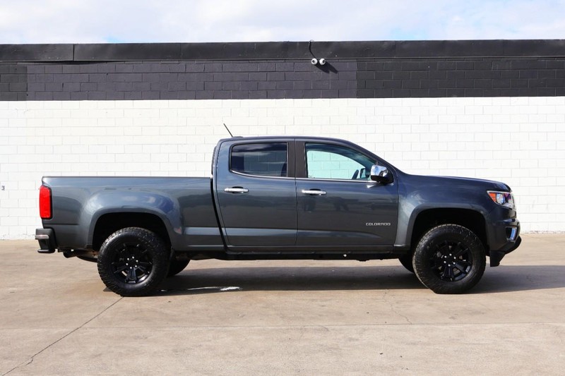 Chevrolet Colorado Vehicle Full-screen Gallery Image 04