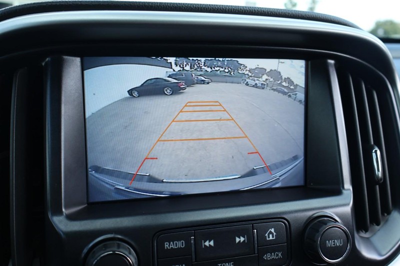 Chevrolet Colorado Vehicle Full-screen Gallery Image 31