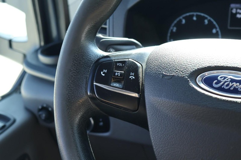 Ford Transit Cutaway Vehicle Full-screen Gallery Image 37