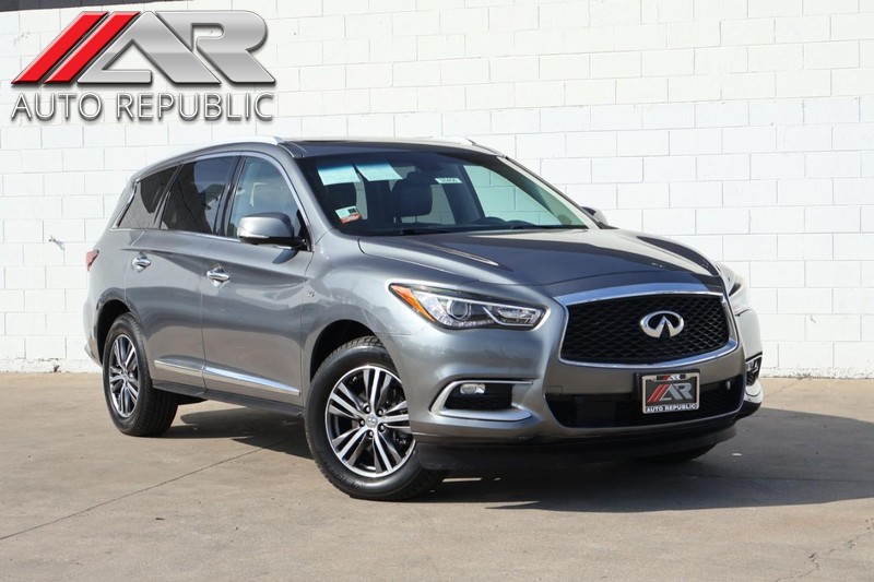 INFINITI QX60 Vehicle Full-screen Gallery Image 01