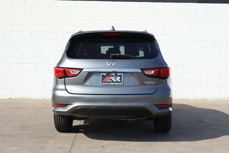 INFINITI QX60 Vehicle Full-screen Gallery Image 06