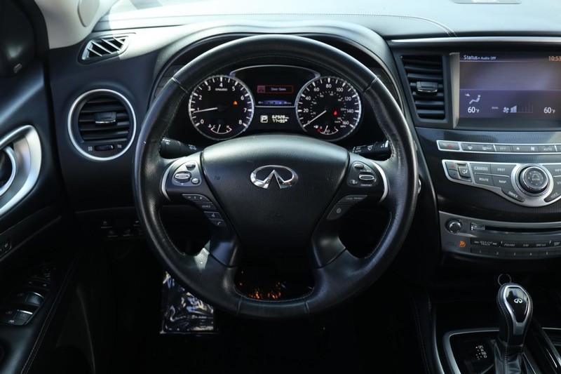 INFINITI QX60 Vehicle Full-screen Gallery Image 31