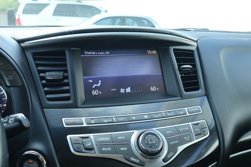 INFINITI QX60 Vehicle Full-screen Gallery Image 36