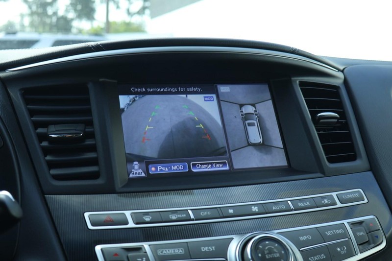 INFINITI QX60 Vehicle Full-screen Gallery Image 37