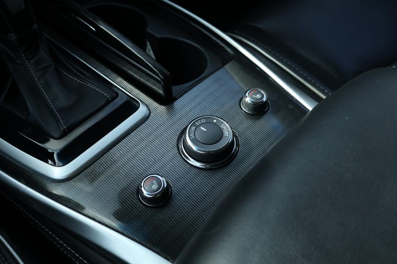INFINITI QX60 Vehicle Full-screen Gallery Image 41