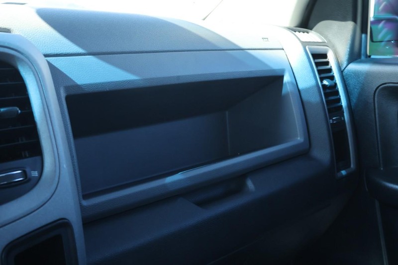 Ram 1500 Vehicle Full-screen Gallery Image 22