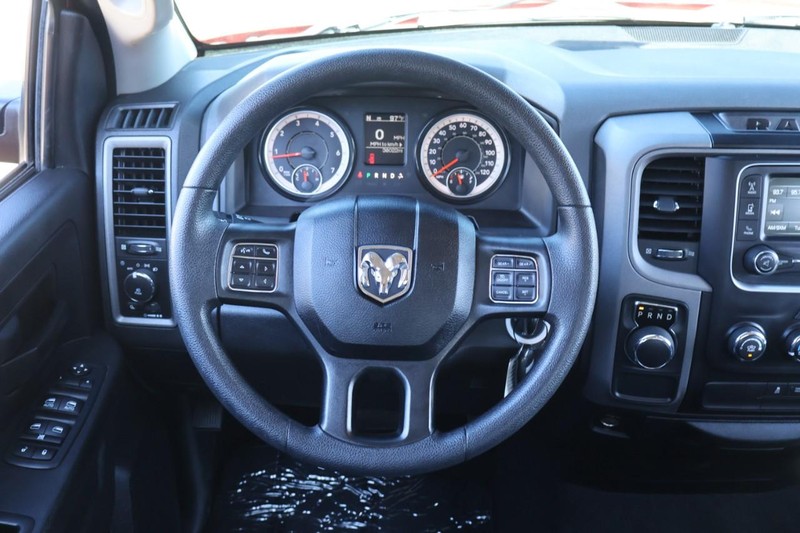 Ram 1500 Vehicle Full-screen Gallery Image 27