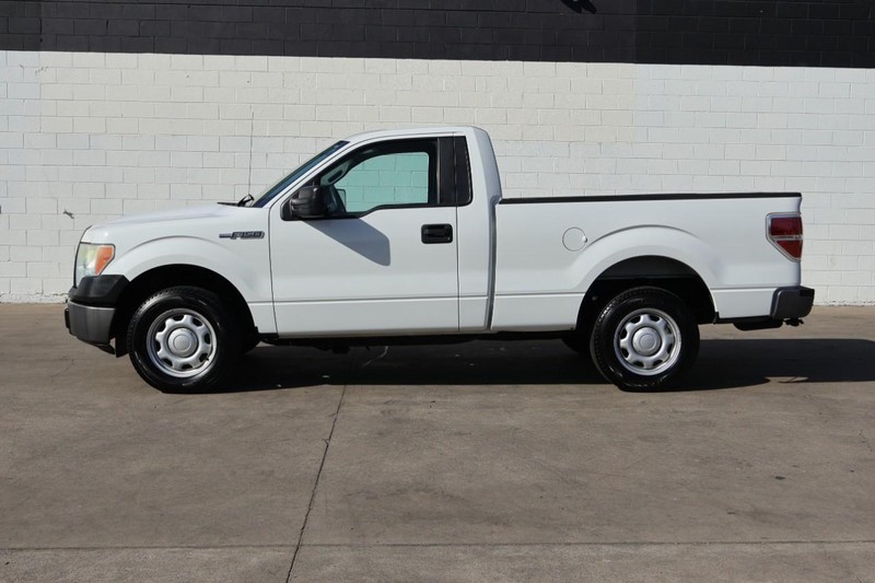Ford F-150 Vehicle Full-screen Gallery Image 10