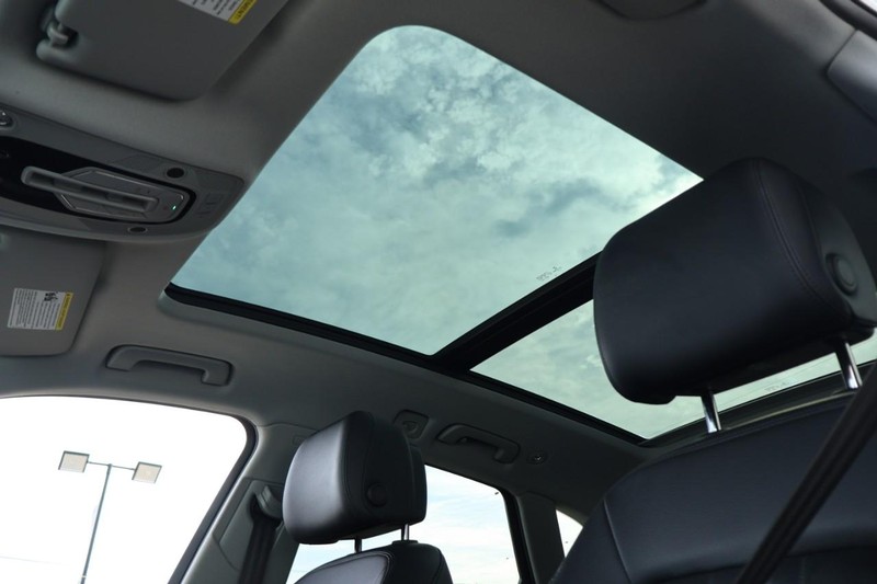 Audi Q5 Vehicle Full-screen Gallery Image 41