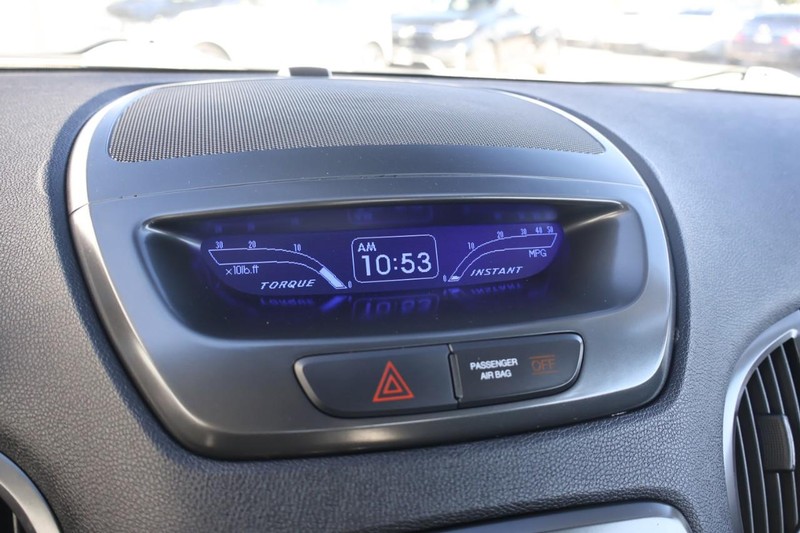 Hyundai Genesis Coupe Vehicle Full-screen Gallery Image 28