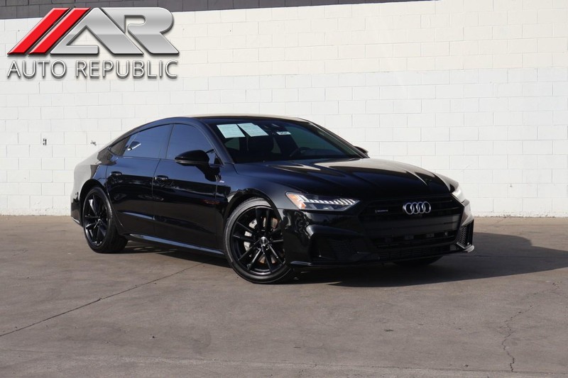 Audi A7 Vehicle Full-screen Gallery Image 01