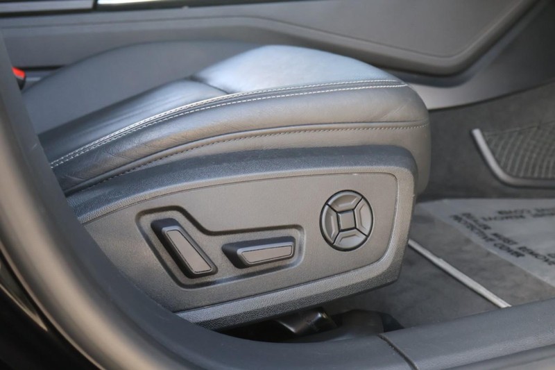 Audi A7 Vehicle Full-screen Gallery Image 21