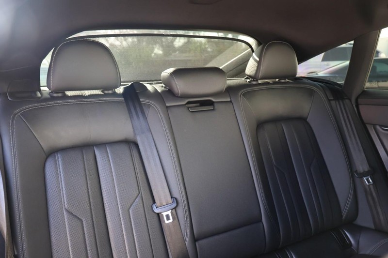 Audi A7 Vehicle Full-screen Gallery Image 26