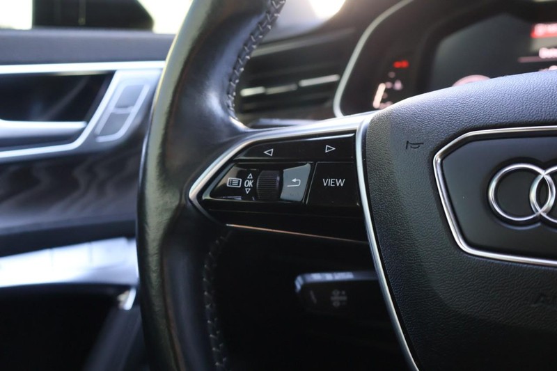 Audi A7 Vehicle Full-screen Gallery Image 30