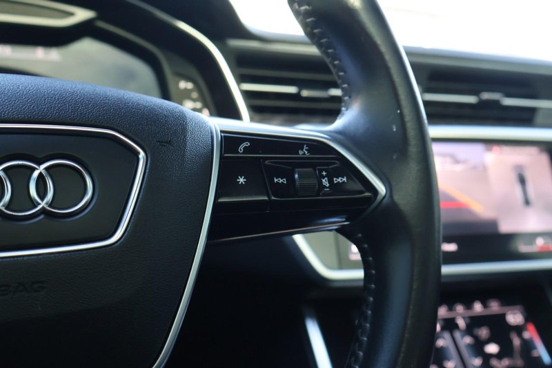 Audi A7 Vehicle Full-screen Gallery Image 31