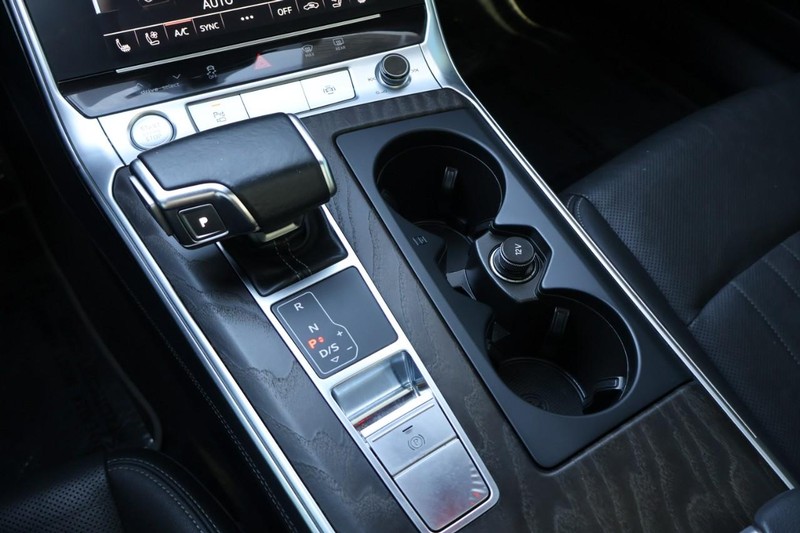 Audi A7 Vehicle Full-screen Gallery Image 37
