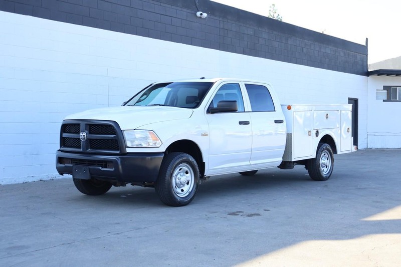 Ram 2500 Vehicle Full-screen Gallery Image 15
