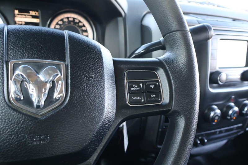 Ram 2500 Vehicle Full-screen Gallery Image 33