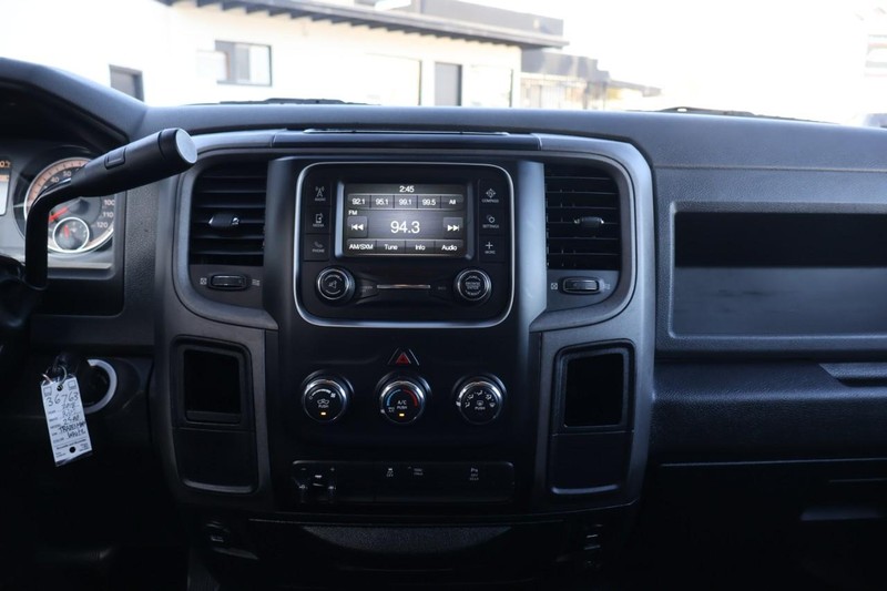 Ram 2500 Vehicle Full-screen Gallery Image 34