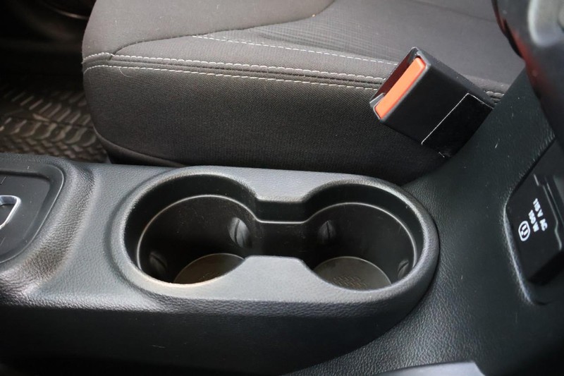 Jeep Wrangler JK Unlimited Vehicle Full-screen Gallery Image 34