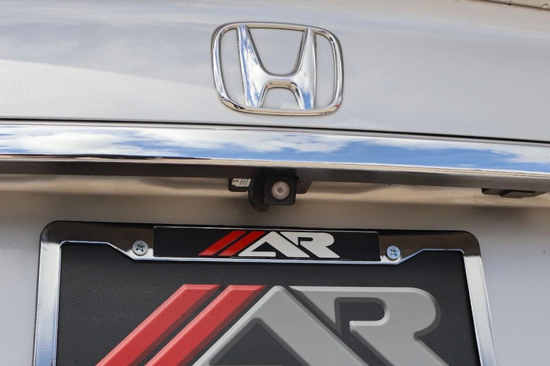 Honda Civic Hybrid Vehicle Full-screen Gallery Image 08