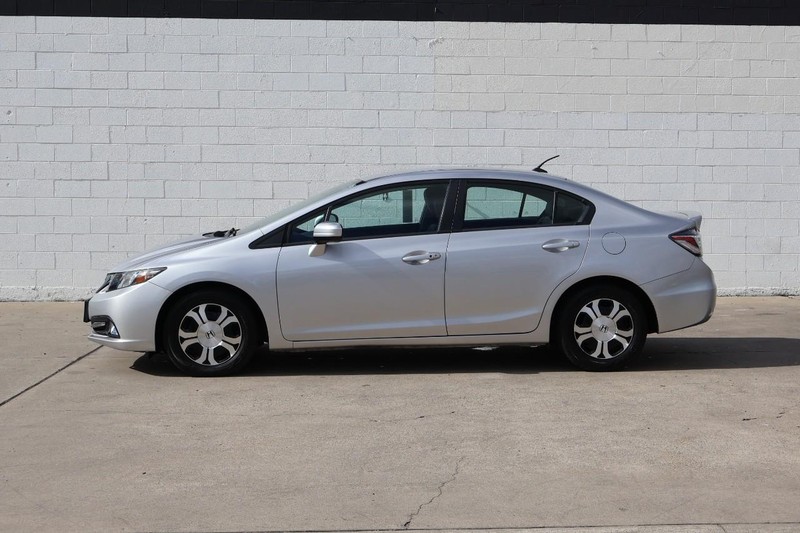 Honda Civic Hybrid Vehicle Full-screen Gallery Image 11