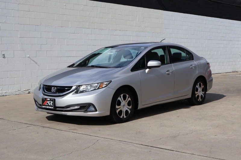 Honda Civic Hybrid Vehicle Full-screen Gallery Image 12