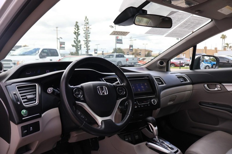 Honda Civic Hybrid Vehicle Full-screen Gallery Image 17