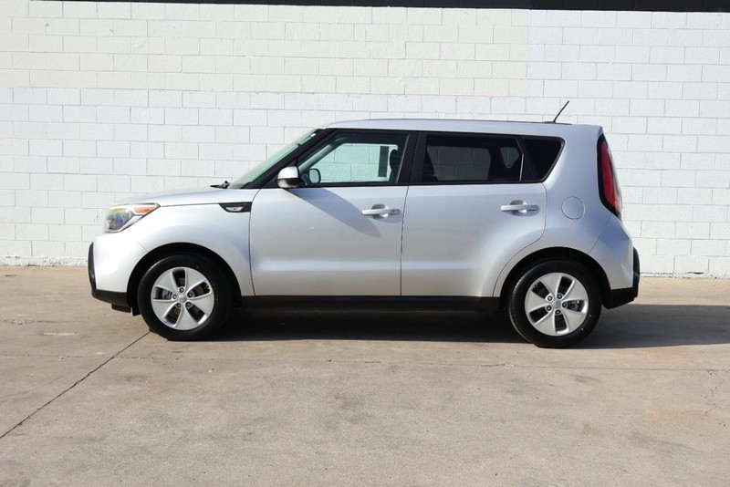 Kia Soul Vehicle Full-screen Gallery Image 10