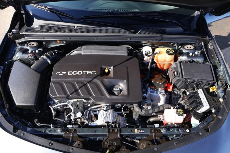 Chevrolet Malibu Vehicle Full-screen Gallery Image 13