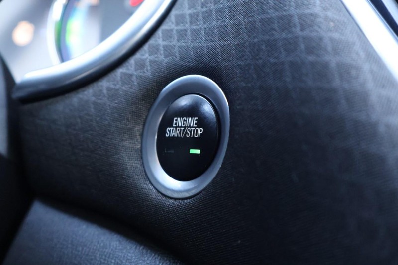 Chevrolet Malibu Vehicle Full-screen Gallery Image 29