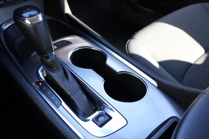 Chevrolet Malibu Vehicle Full-screen Gallery Image 34