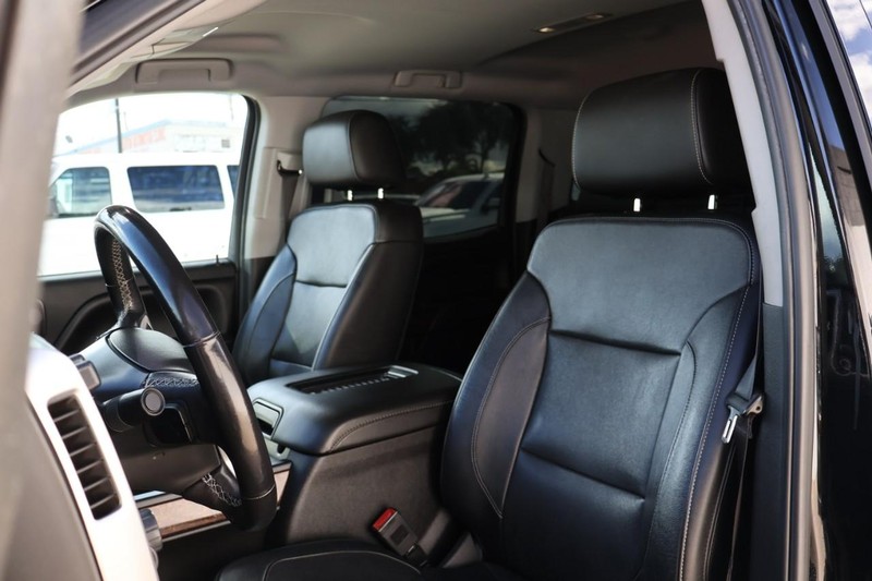 GMC Sierra 1500 Vehicle Full-screen Gallery Image 23