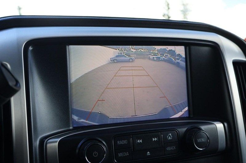 GMC Sierra 1500 Vehicle Full-screen Gallery Image 38