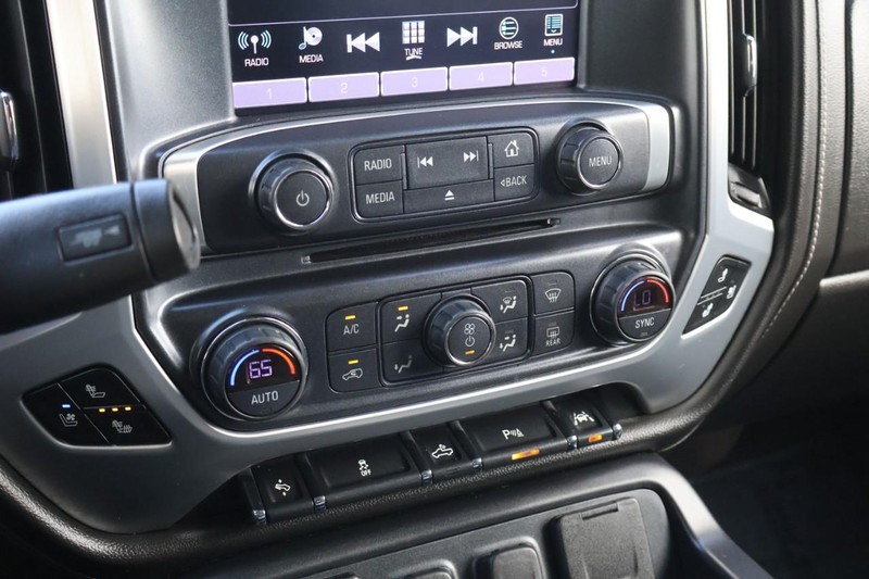 GMC Sierra 1500 Vehicle Full-screen Gallery Image 39