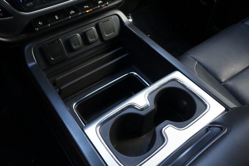 GMC Sierra 1500 Vehicle Full-screen Gallery Image 42