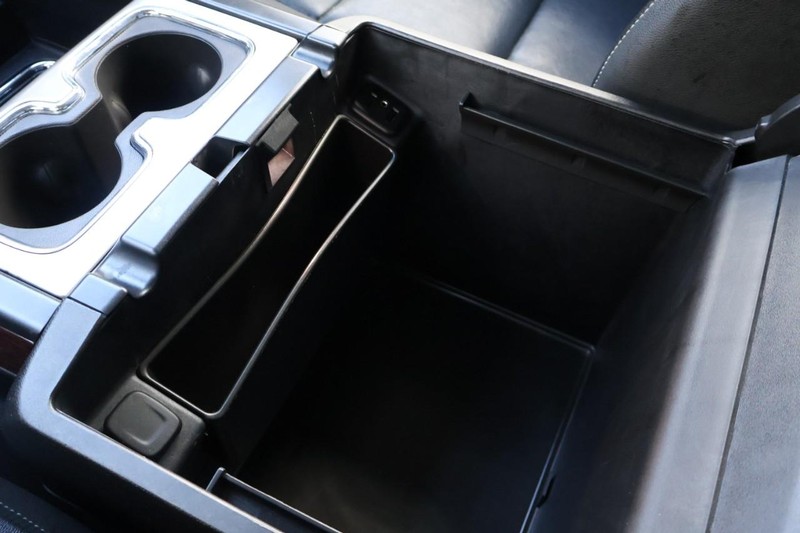 GMC Sierra 1500 Vehicle Full-screen Gallery Image 44