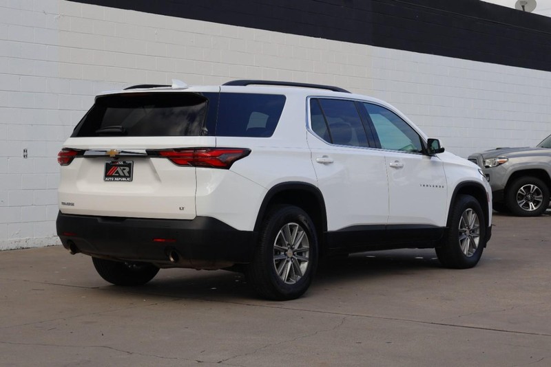 Chevrolet Traverse Vehicle Full-screen Gallery Image 05