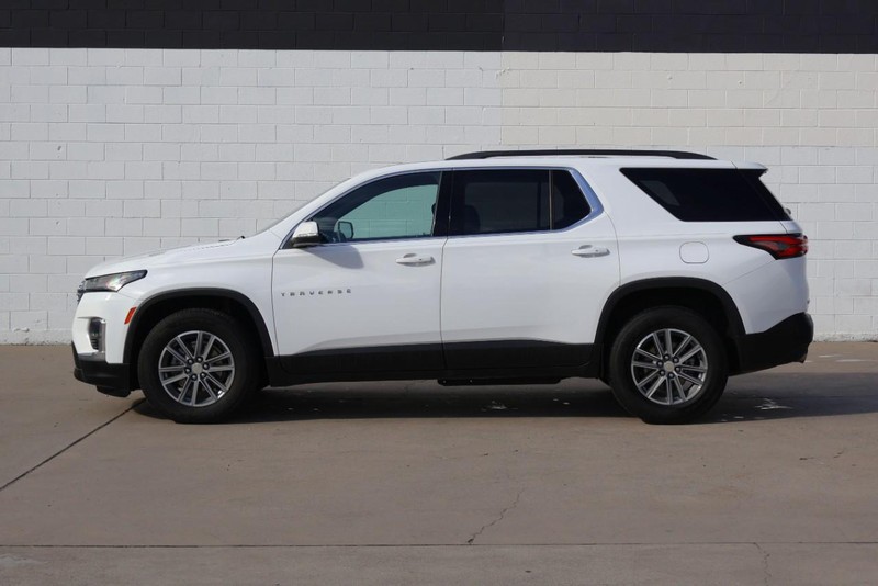 Chevrolet Traverse Vehicle Full-screen Gallery Image 12