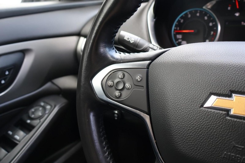 Chevrolet Traverse Vehicle Full-screen Gallery Image 32