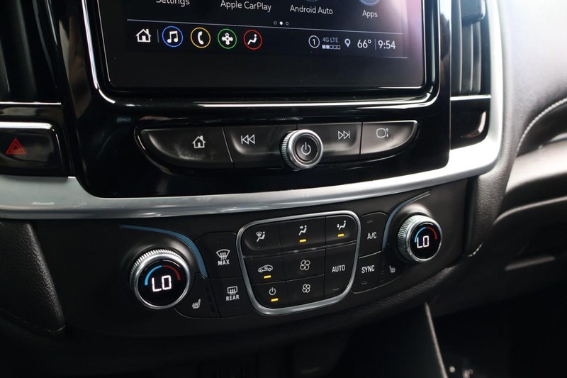 Chevrolet Traverse Vehicle Full-screen Gallery Image 37
