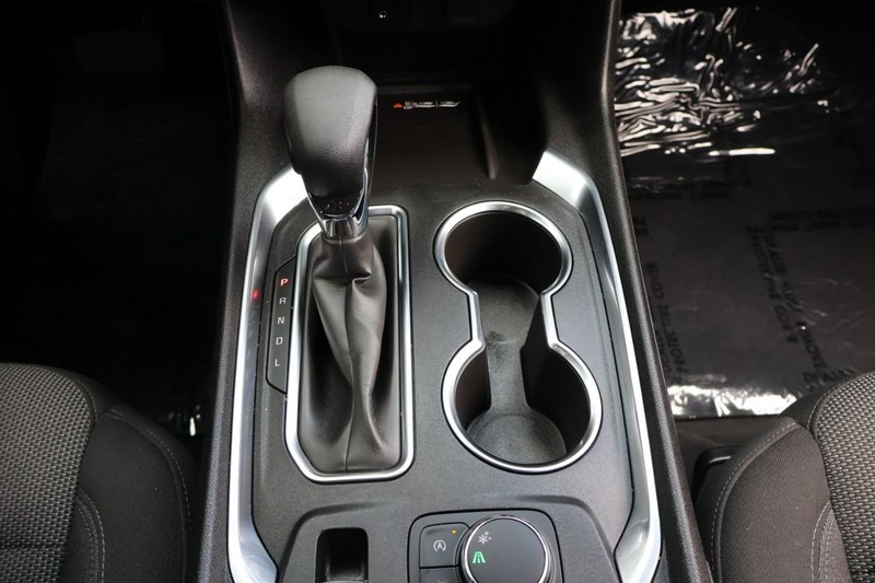 Chevrolet Traverse Vehicle Full-screen Gallery Image 39