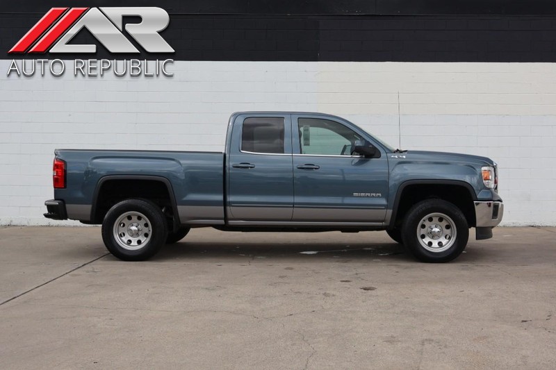 GMC Sierra 1500 Vehicle Full-screen Gallery Image 01