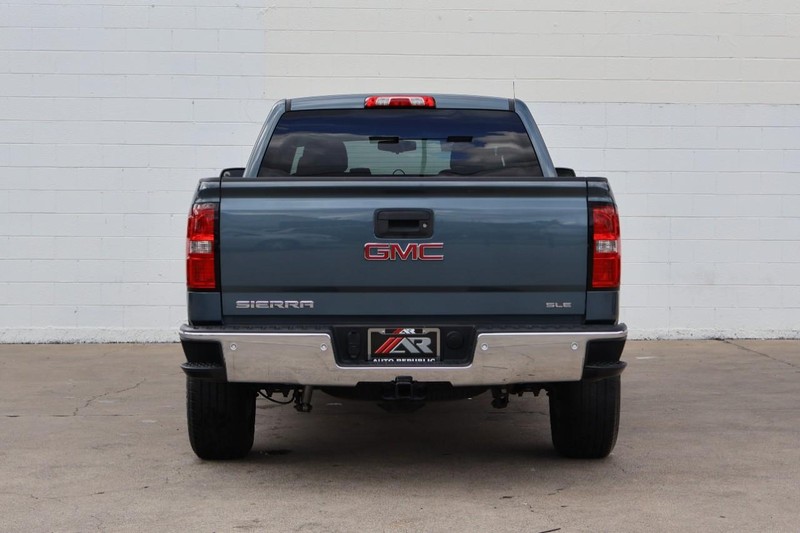 GMC Sierra 1500 Vehicle Full-screen Gallery Image 06