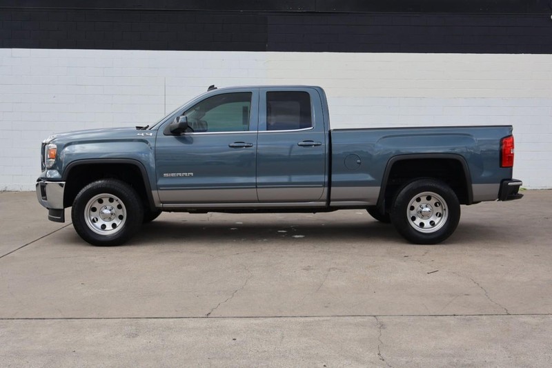 GMC Sierra 1500 Vehicle Full-screen Gallery Image 10